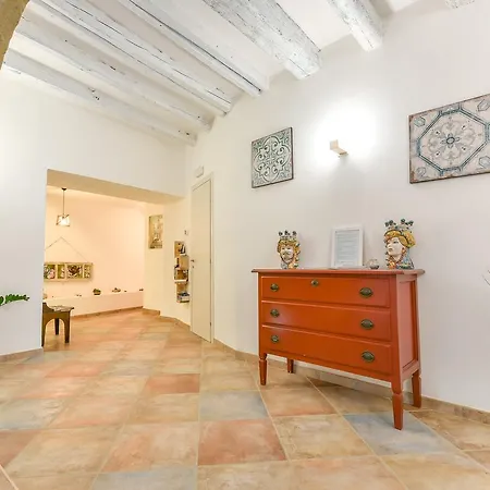 Assabinidica 3* Agrigento